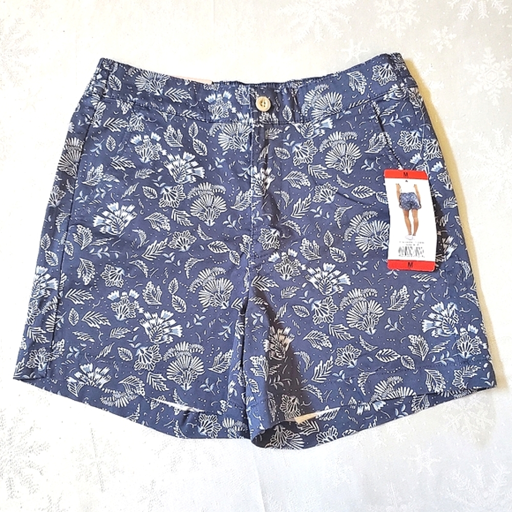 NWT New Blue Print Jach's Girlfriend Shorts Women's Size M